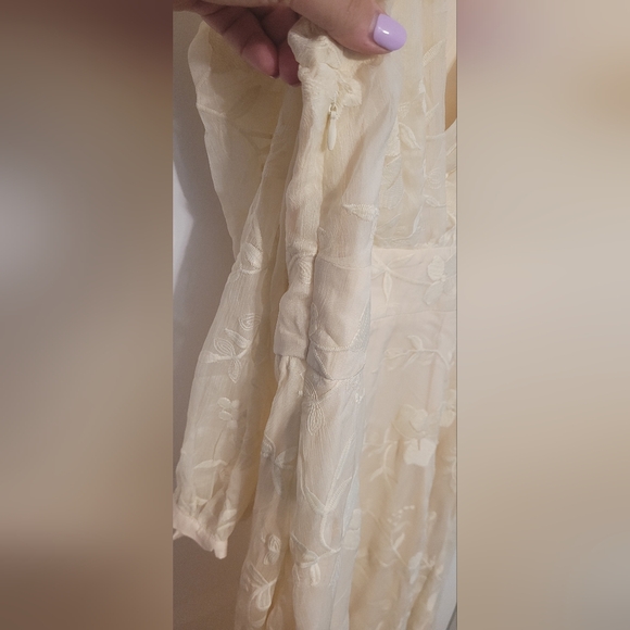 MOTF Balloon sleeve dress - Picture 5 of 7